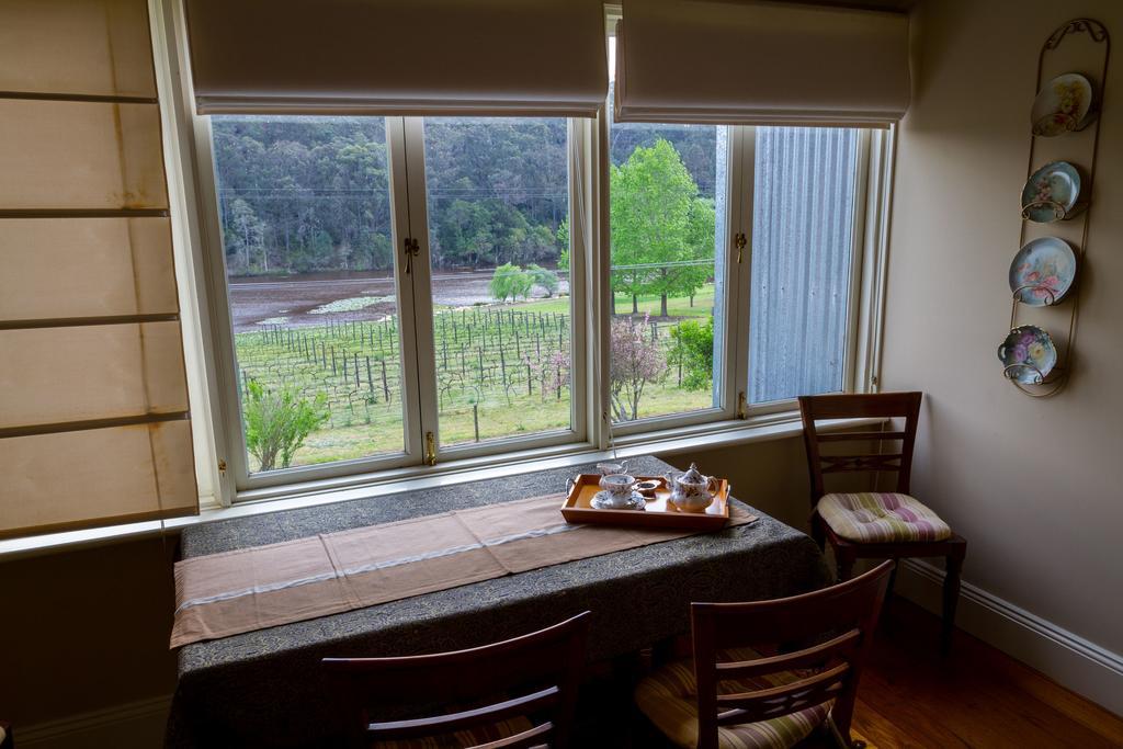 Tizzana Winery Bed&Breakfast Sackville Reach Esterno foto